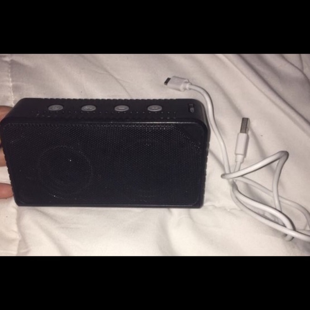 Bluetooth speaker